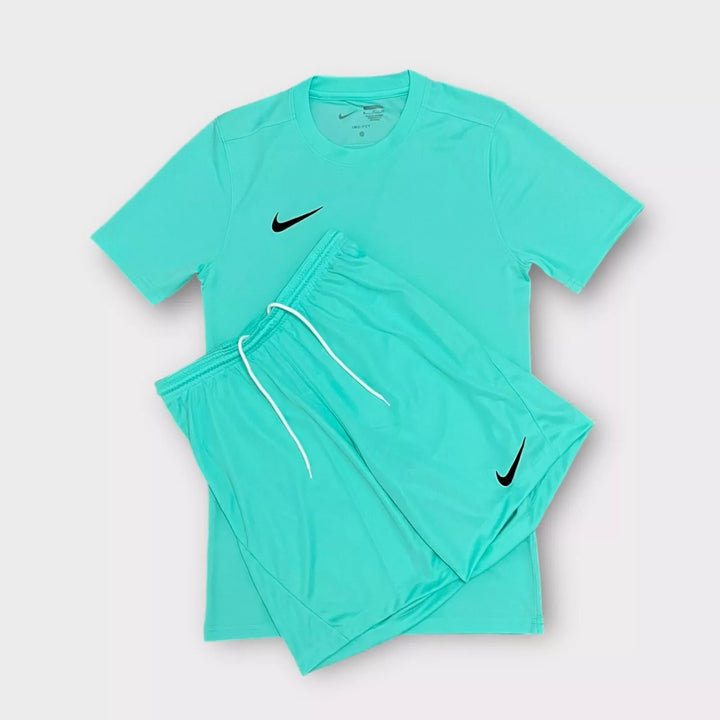 Junior Nike Dri-Fit Set - Hyper Turquoise